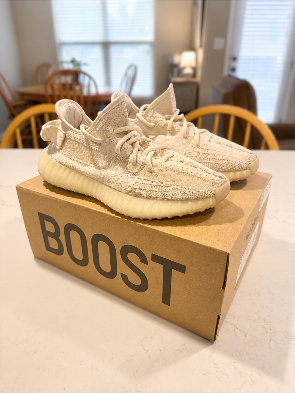 Adidas Yeezy Boost 350 V2 Bone | Youth 5/Women’s 6.5 | Excellent Condition!